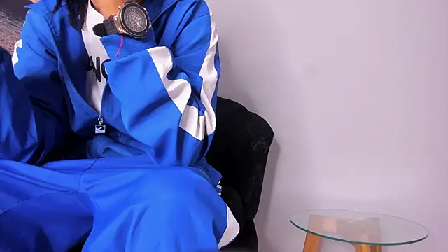 Snapshot of BRYXXXON1 chatting on October 9, 2025, 2:50 pm BRYXXXON1 online show from October 9, 2025, 2:50 pm