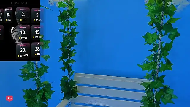 Snapshot of Issac_james_ chatting on March 25, 2026, 9:46 pm Issac james online show from March 25, 2026, 9:46 pm