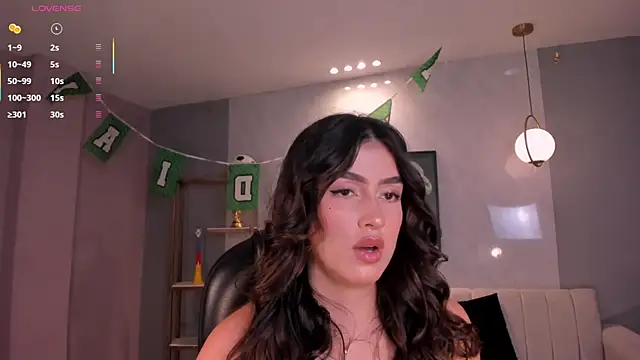 Snapshot of PaulinaSantos_ chatting on June 17, 2026, 8:30 pm PaulinaSantos online show from June 17, 2026, 8:30 pm