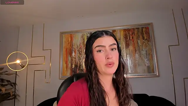 PaulinaSantos  online show from May 4, 2026, 7:39 pm