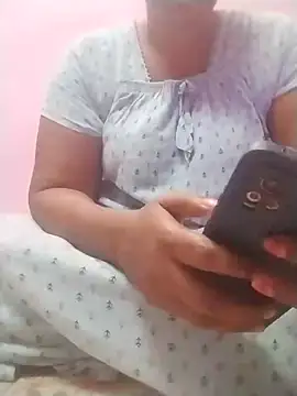 Tamilpriya46 online show from January 31, 2025, 1:34 pm