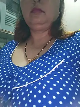 Snapshot of Dianaa9 chatting on July 12, 2026, 6:36 am Dianaa9 online show from July 12, 2026, 6:36 am