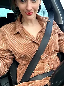 Snapshot of victoirenextdoor chatting on December 4, 2024, 9:56 am victoirenextdoor online show from December 4, 2024, 9:56 am