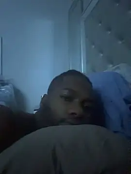 curvedicbandit6 2 online show from May 12, 2026, 9:26 am