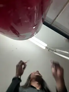 tamarabigass1 online show from April 13, 2026, 7:29 pm