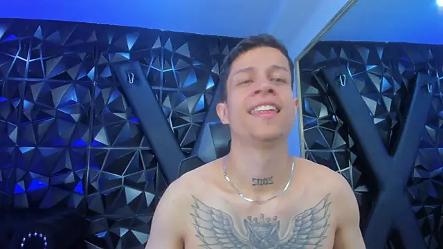 Snapshot of AgarEvans chatting on March 25, 2026, 5:29 am AgarEvans online show from March 25, 2026, 5:29 am