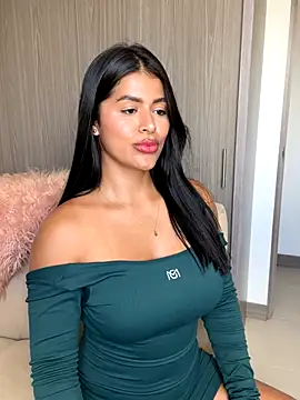 Snapshot of MelissaWaltton chatting on November 12, 2025, 7:07 pm MelissaWaltton online show from November 12, 2025, 7:07 pm