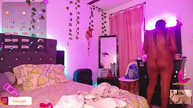 Pocahontaslovex online show from October 22, 2025, 1:21 pm