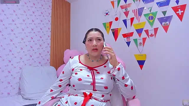 Snapshot of Soyqueen chatting on July 11, 2026, 2:34 am Soyqueen online show from July 11, 2026, 2:34 am