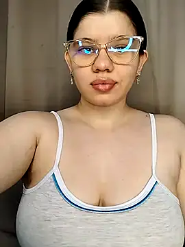 Snapshot of Danzel1105 chatting on October 16, 2025, 9:39 am Danzel1105 online show from October 16, 2025, 9:39 am