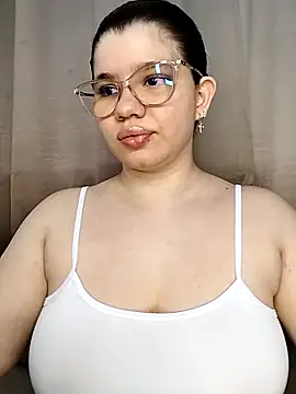 Snapshot of Danzel1105 chatting on October 19, 2025, 5:59 pm Danzel1105 online show from October 19, 2025, 5:59 pm