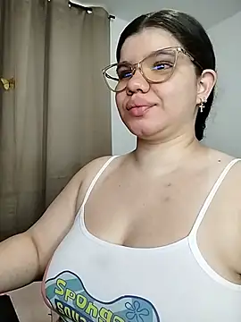 Snapshot of Danzel1105 chatting on July 20, 2026, 11:34 am Danzel1105 online show from July 20, 2026, 11:34 am