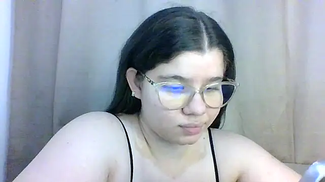 Snapshot of Danzel1105 chatting on October 30, 2025, 8:06 pm Danzel1105 online show from October 30, 2025, 8:06 pm