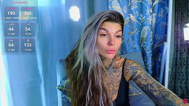 tattooedBabyy online show from October 9, 2025, 8:26 am