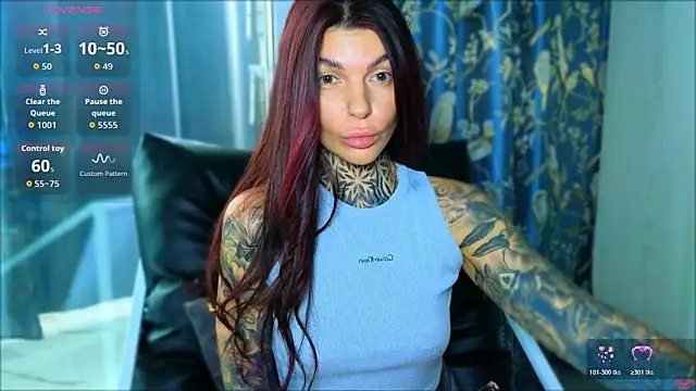 tattooedBabyy online show from April 27, 2026, 10:35 am