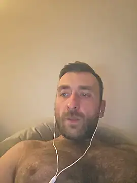 Snapshot of TIGERRR86 chatting on April 5, 2026, 3:13 am TIGERRR86 online show from April 5, 2026, 3:13 am
