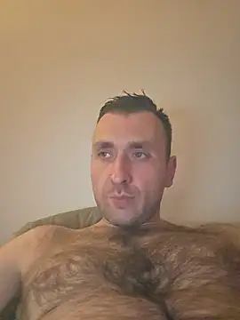 Snapshot of TIGERRR86 chatting on June 10, 2026, 4:52 pm TIGERRR86 online show from June 10, 2026, 4:52 pm