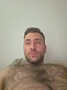 Snapshot of TIGERRR86 chatting on June 21, 2026, 1:06 pm TIGERRR86 online show from June 21, 2026, 1:06 pm