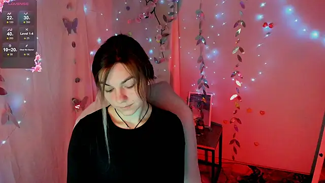 Sweet me  online show from April 23, 2026, 6:31 am