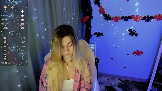 Snapshot of Sweet_me_ chatting on October 26, 2025, 6:58 am Sweet me online show from October 26, 2025, 6:58 am