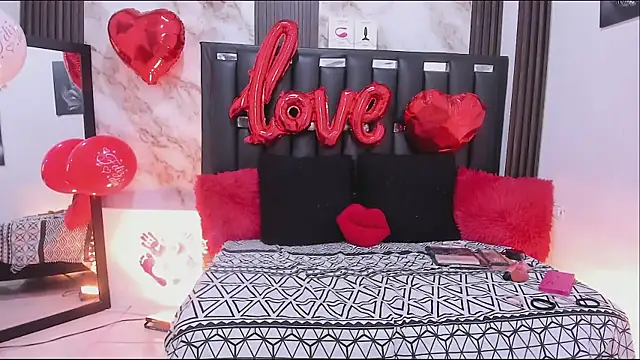 Snapshot of katherina_diaz chatting on February 15, 2026, 3:44 pm katherina diaz online show from February 15, 2026, 3:44 pm