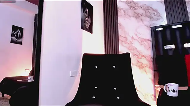 Snapshot of katherina_diaz chatting on November 16, 2025, 3:11 am katherina diaz online show from November 16, 2025, 3:11 am