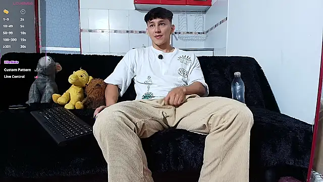 jacques cardiet online show from May 6, 2026, 2:10 pm