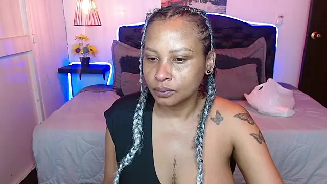 Dominik girl online show from November 2, 2025, 8:14 pm