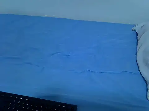 drowllie online show from February 6, 2026, 6:48 pm