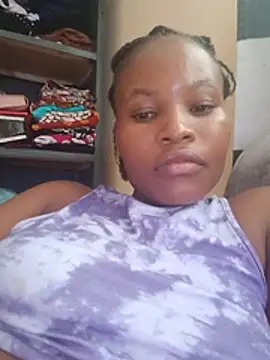 Snapshot of petite_babe chatting on June 6, 2026, 1:27 pm petite babe online show from June 6, 2026, 1:27 pm
