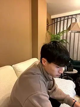 Snapshot of IroManager chatting on October 20, 2025, 12:17 pm IroManager online show from October 20, 2025, 12:17 pm