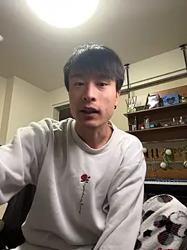 Snapshot of IroManager chatting on November 25, 2025, 1:33 pm IroManager online show from November 25, 2025, 1:33 pm