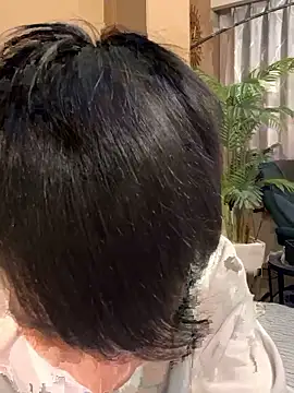 Snapshot of IroManager chatting on November 28, 2025, 3:12 pm IroManager online show from November 28, 2025, 3:12 pm