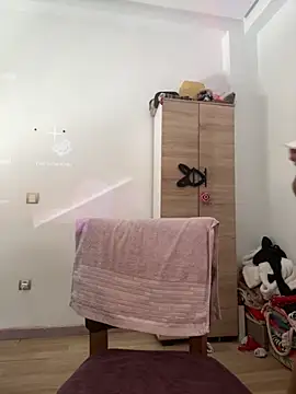 ZINA-MOROCCO online show from October 24, 2025, 1:21 pm