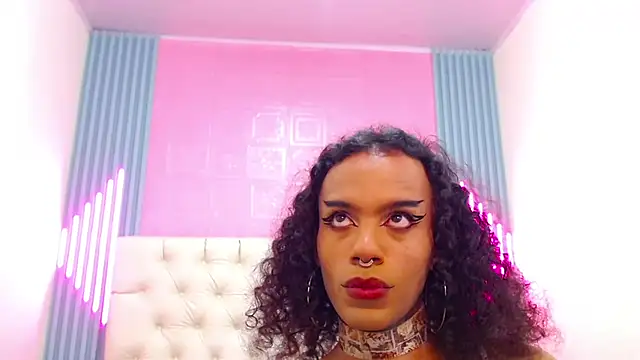 Foxy Ella  online show from February 27, 2025, 6:31 pm