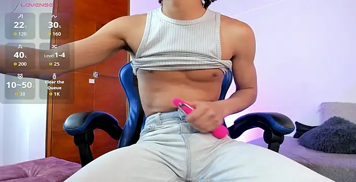 kleo helenos online show from October 21, 2025, 9:36 pm