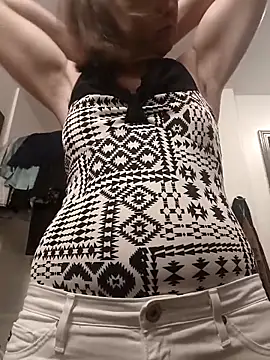 SexyB214 online show from December 15, 2025, 9:42 pm