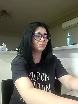 Milf Abigail online show from April 25, 2026, 1:41 am