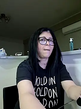Milf Abigail online show from May 7, 2026, 12:37 am