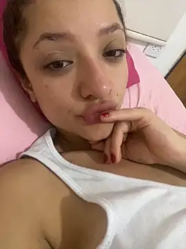 Snapshot of Alicia_ALICIA chatting on November 26, 2025, 4:23 am Alicia ALICIA online show from November 26, 2025, 4:23 am