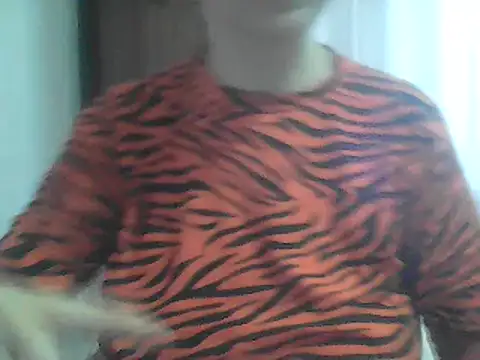 Snapshot of AnaXBerry chatting on February 16, 2026, 6:56 am AnaXBerry online show from February 16, 2026, 6:56 am