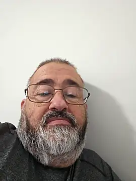 polla calientes47 online show from December 1, 2025, 11:44 am