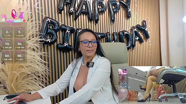 Snapshot of lulu_072 chatting on November 12, 2025, 12:15 am lulu 072 online show from November 12, 2025, 12:15 am