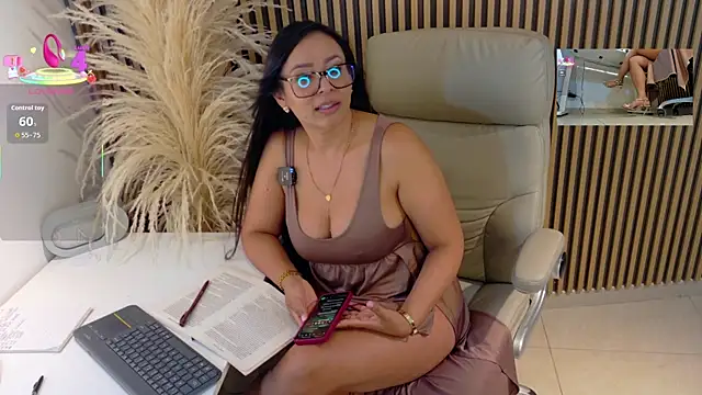 Snapshot of lulu_072 chatting on June 11, 2026, 12:23 am lulu 072 online show from June 11, 2026, 12:23 am