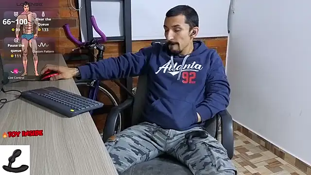 Marck Muscle online show from October 14, 2025, 3:40 am