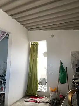 alondra darling online show from September 19, 2025, 3:05 pm