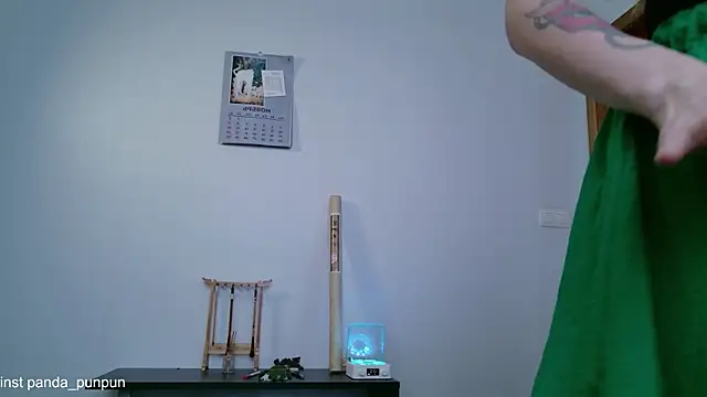 Snapshot of Neko_Kimiko chatting on November 15, 2025, 10:52 am Neko Kimiko online show from November 15, 2025, 10:52 am