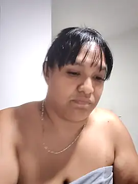 Snapshot of Mia_Adell_11 chatting on February 20, 2025, 6:06 am Mia Adell 11 online show from February 20, 2025, 6:06 am