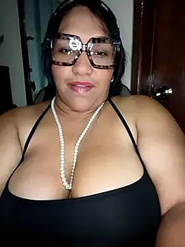 Snapshot of Mia_Adell_11 chatting on March 16, 2026, 2:19 am Mia Adell 11 online show from March 16, 2026, 2:19 am