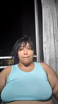 Snapshot of Mia_Adell_11 chatting on March 6, 2025, 1:27 am Mia Adell 11 online show from March 6, 2025, 1:27 am